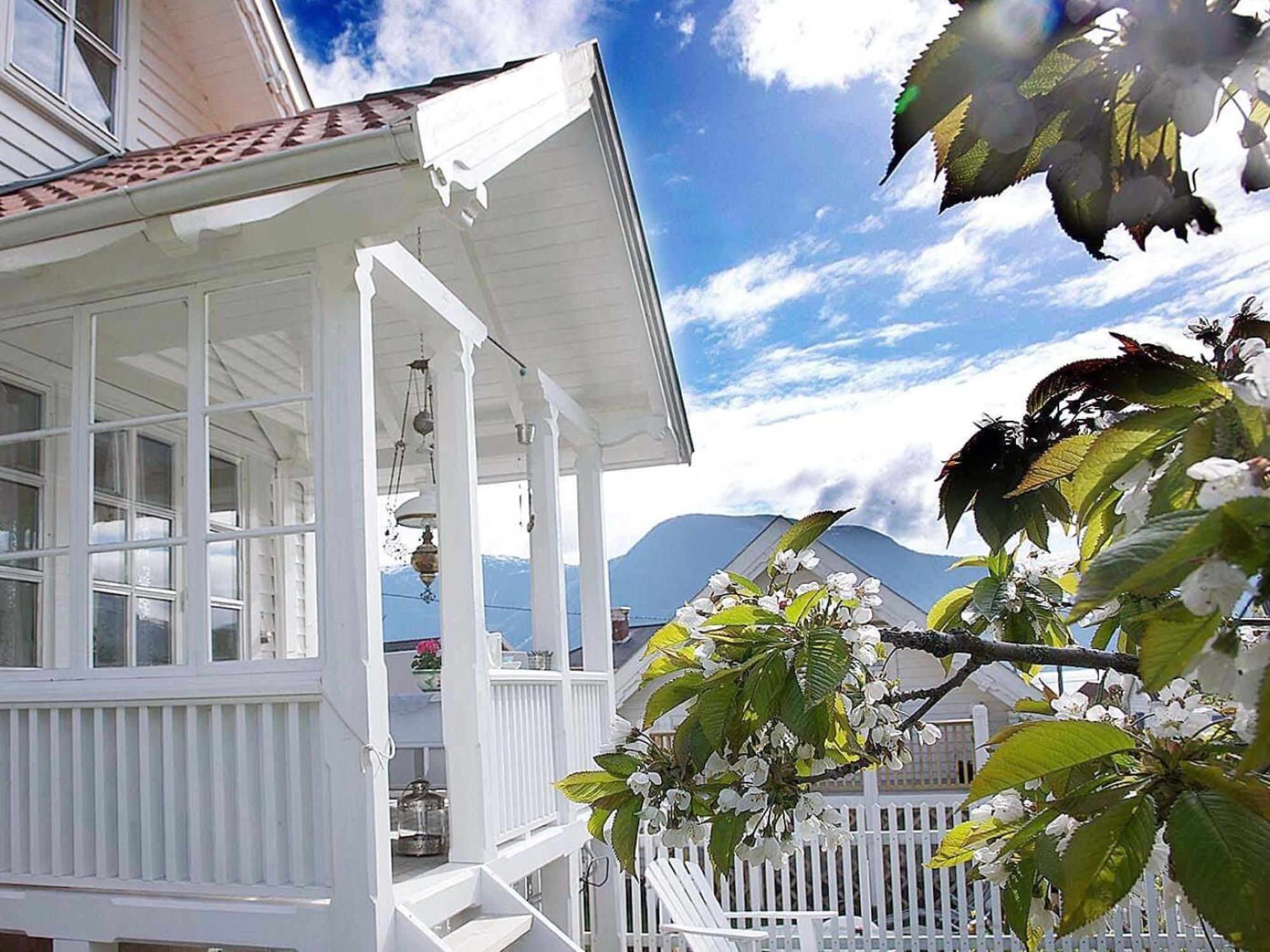 Villa Solvorn 3*